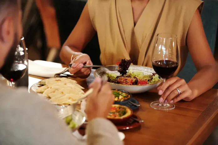 dinner date outfits
